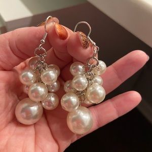 Hanging Pearl Earrings